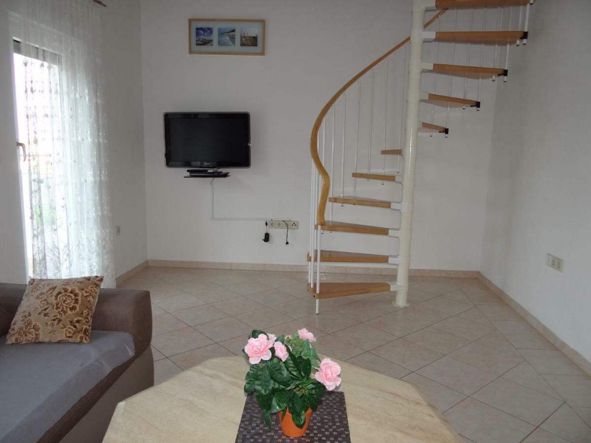 Vila Emilija Trogir Exterior photo